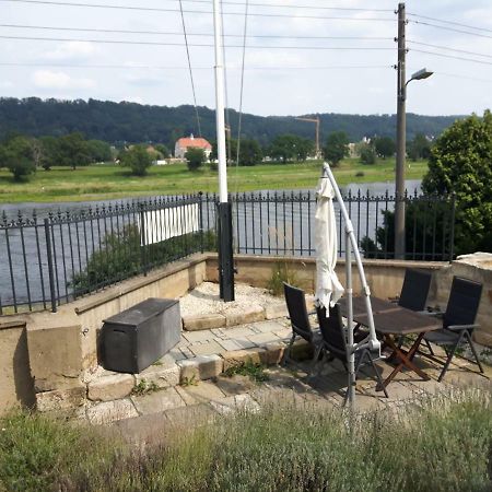 Ferienwohnung An Der Elbe Dresde Extérieur photo